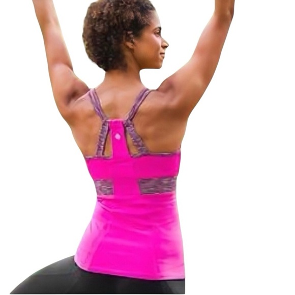 ATHLETA Prasada Tank Top Size Medium Racerback‎ Shelf Bra Pink Activewear Yoga - Picture 2 of 10